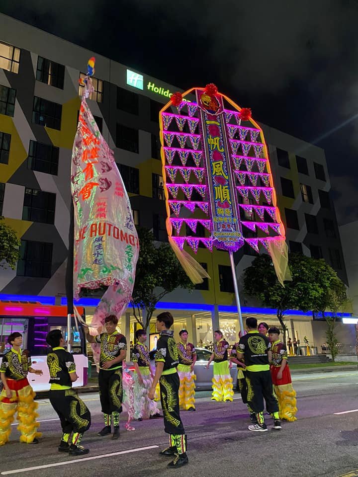 Professional Big Flag Performance
